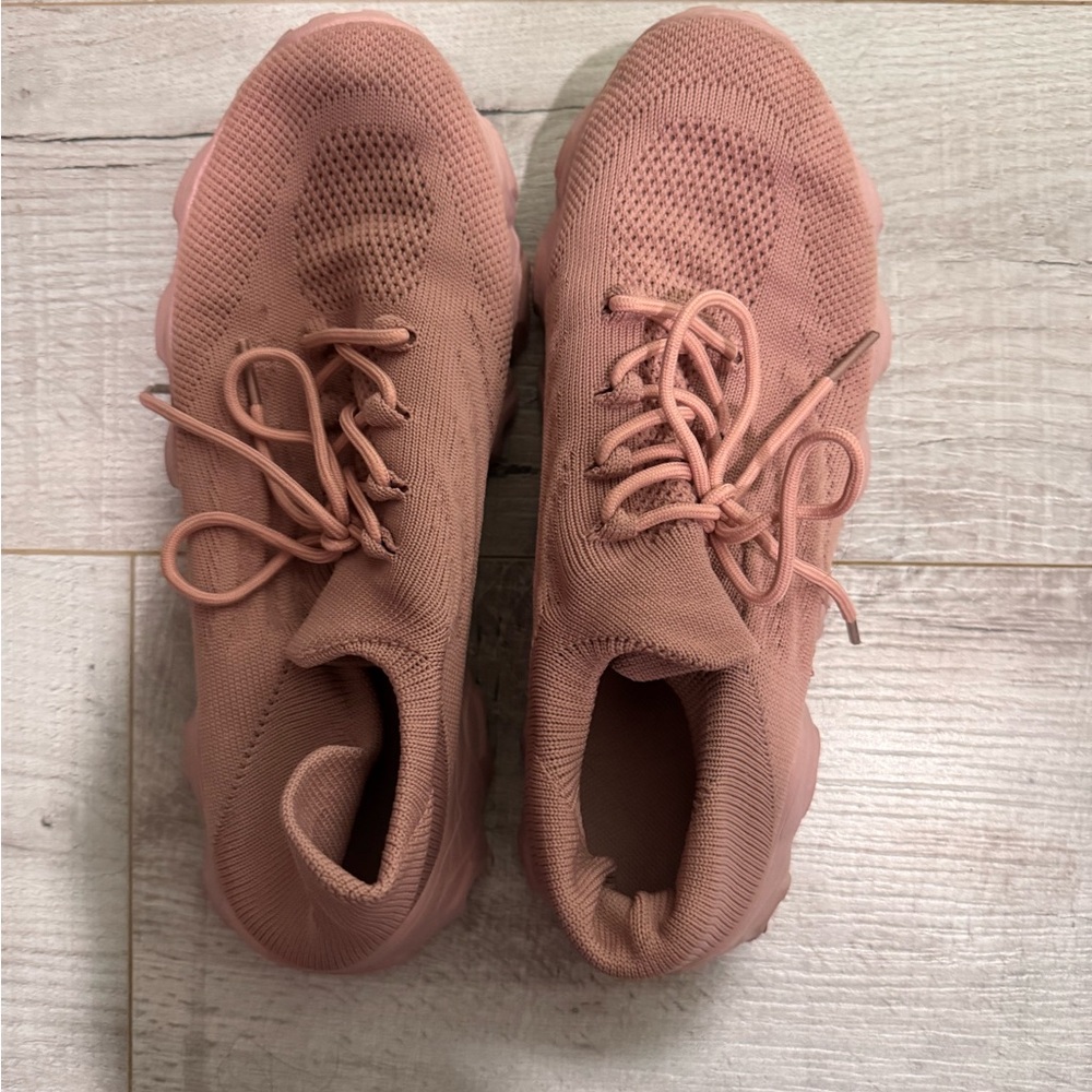 Women's Dusty Rose Knit Sneakers